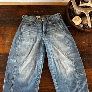 Pilcro Barrel Jeans